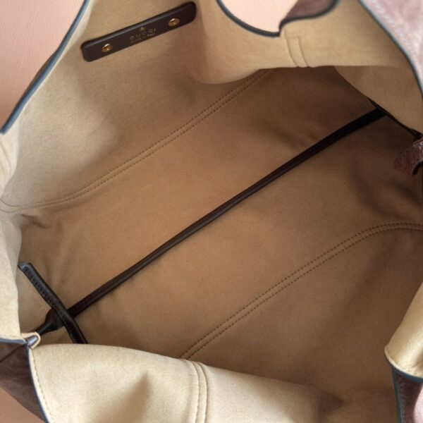GG Softbit Maxi Shoulder Bag 837466