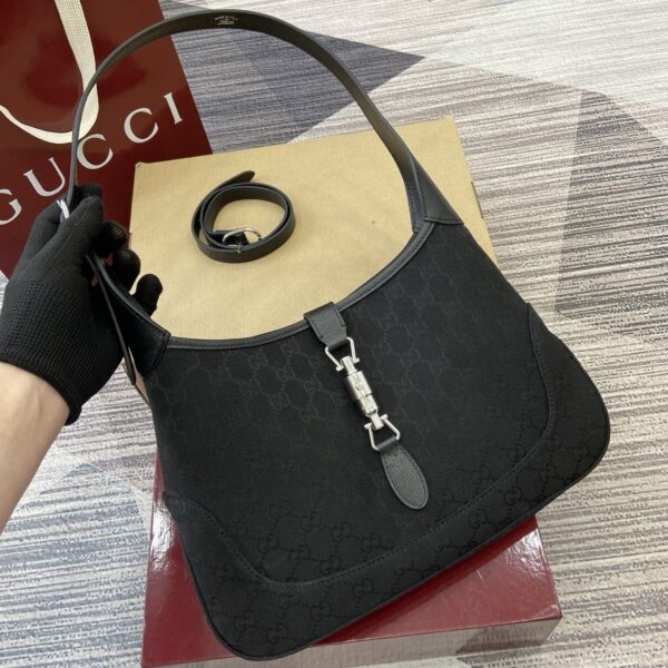 GG Jackie 1961 Medium Shoulder Bag 863136
