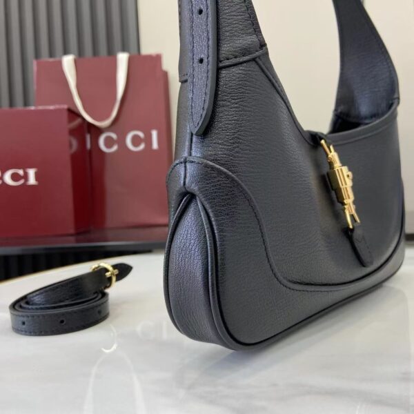 GG Jackie Slim Small Shoulder Bag 863137