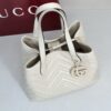 GG Marmont Medium Tote Bag 855279