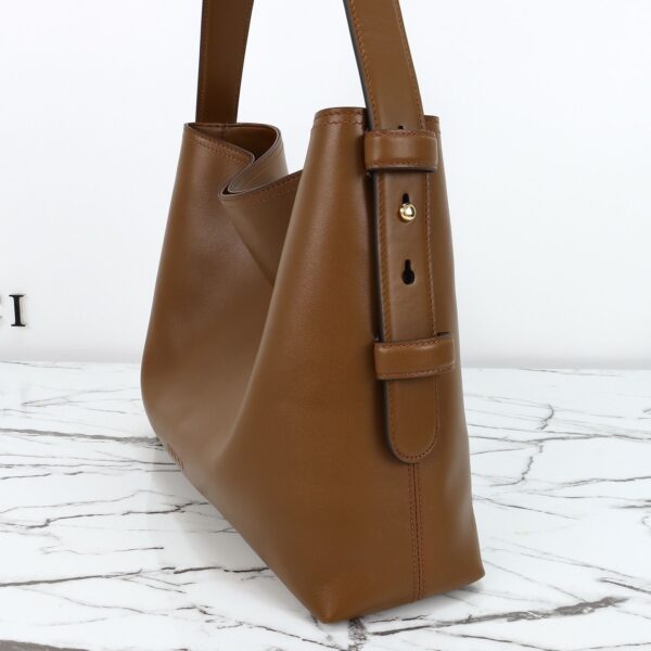 GG Beatrix Large Tote Bag 850926