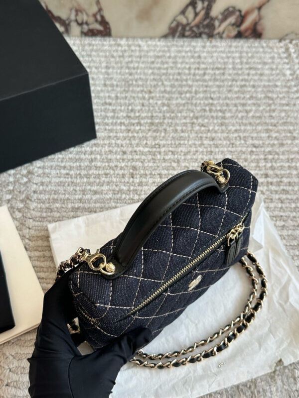 Modern Style Trendy Bag C4101