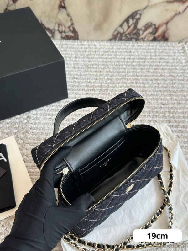Modern Style Trendy Bag C4101