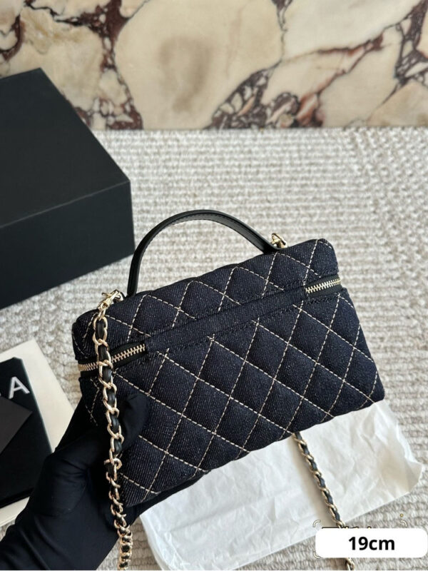 Modern Style Trendy Bag C4101