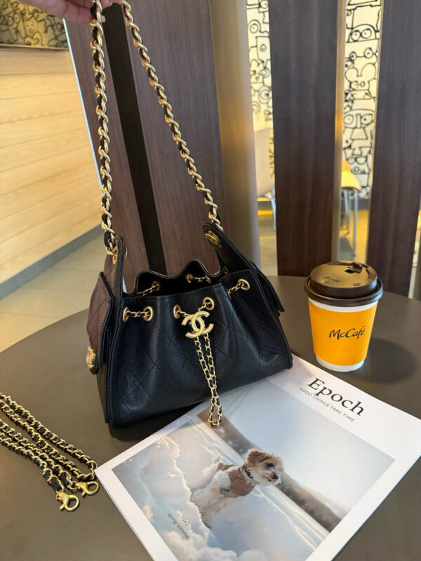 Modern Style Trendy Bag C4099
