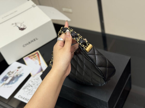 Modern Style Trendy Bag C4098