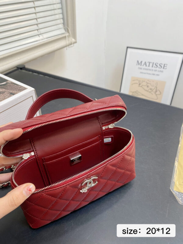 Modern Style Trendy Bag C4090