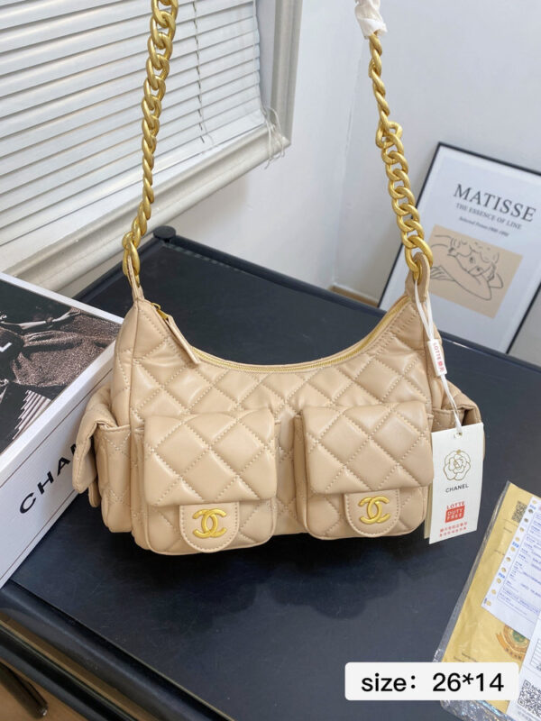 Modern Style Trendy Bag C4089