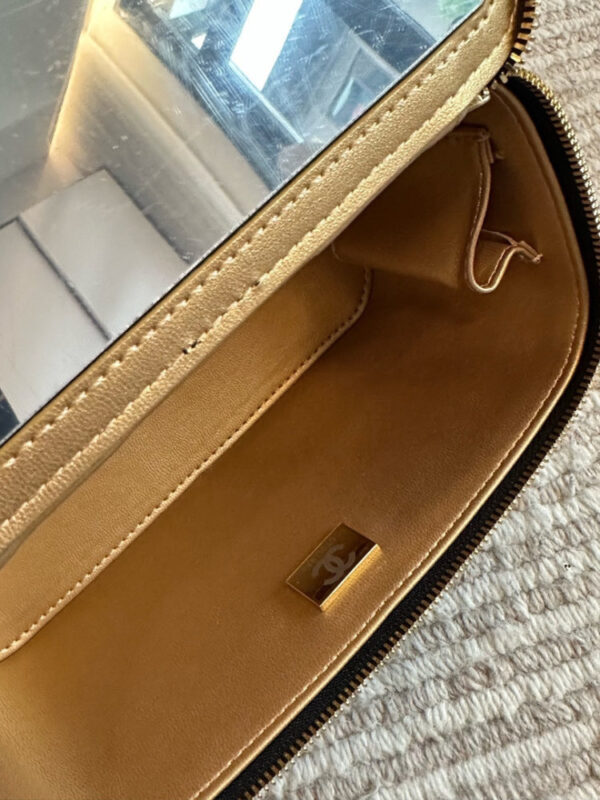 Modern Style Trendy Bag C4086