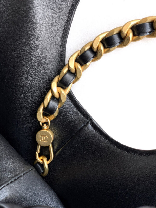Modern Style Trendy CN Handbag 26C2