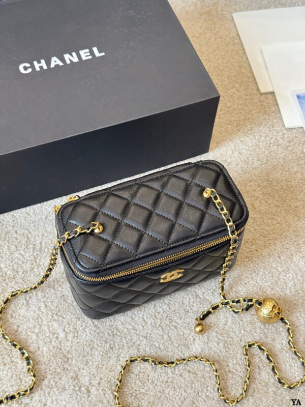 Modern Style Trendy Bag C4083
