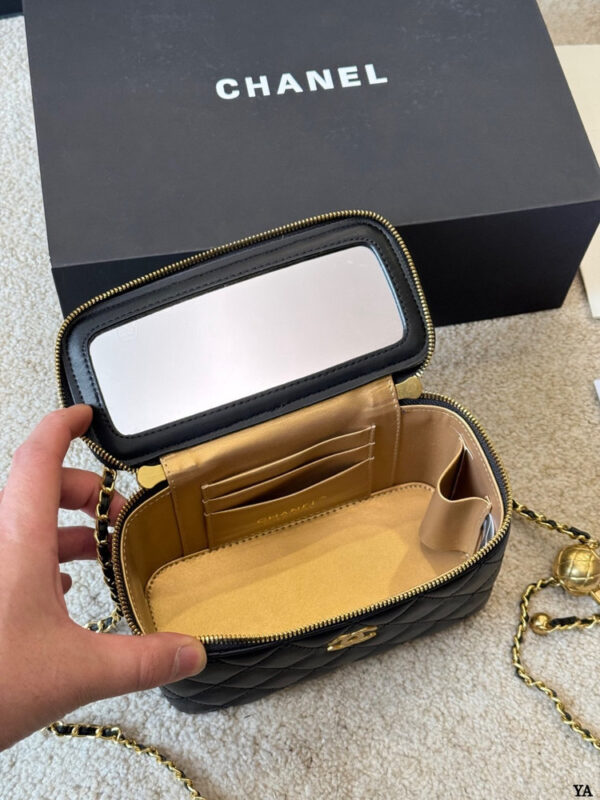 Modern Style Trendy Bag C4083