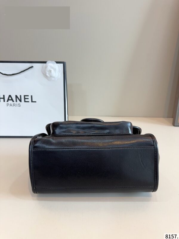 Modern Style Trendy CN Handbag CC261112