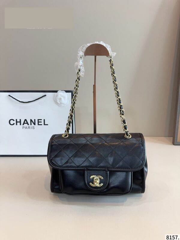 Modern Style Trendy CN Handbag CC261112