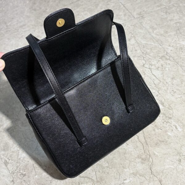 Iconic CN Handbag 7031