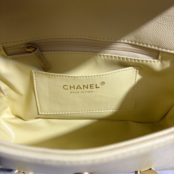 Iconic CN Handbag 7031