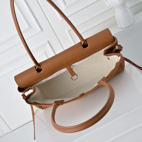 Iconic CN Handbag 7078