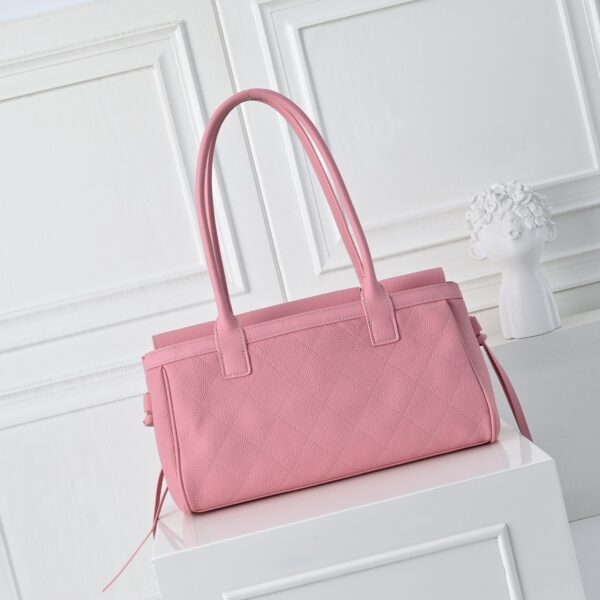 Iconic CN Handbag 7078