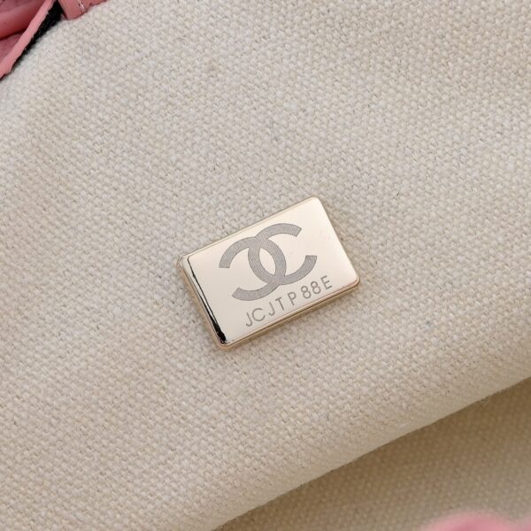Iconic CN Handbag 7078