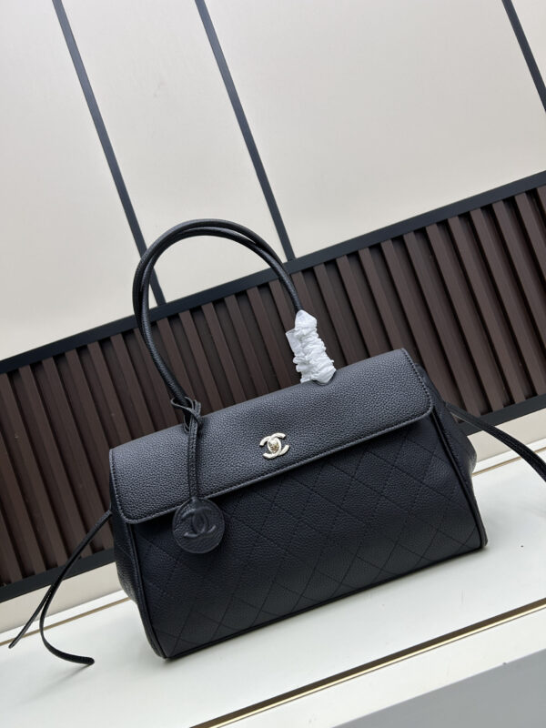Iconic CN Handbag 019-092