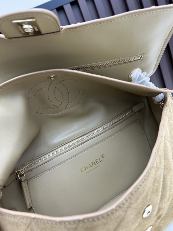 Iconic CN Handbag C014