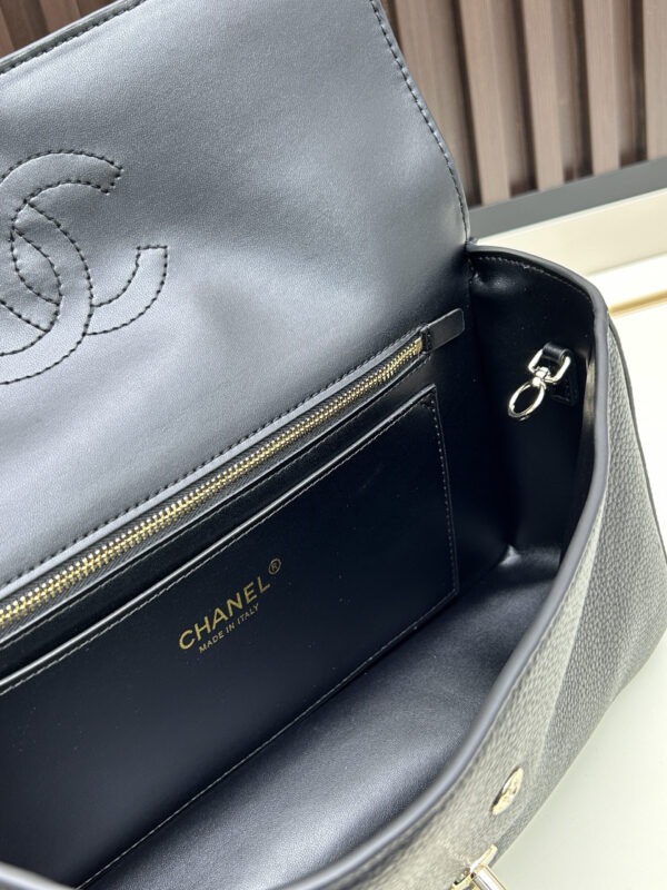 Iconic CN Handbag C013