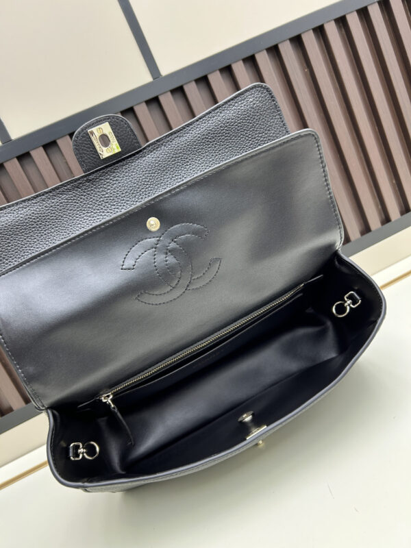 Iconic CN Handbag C013