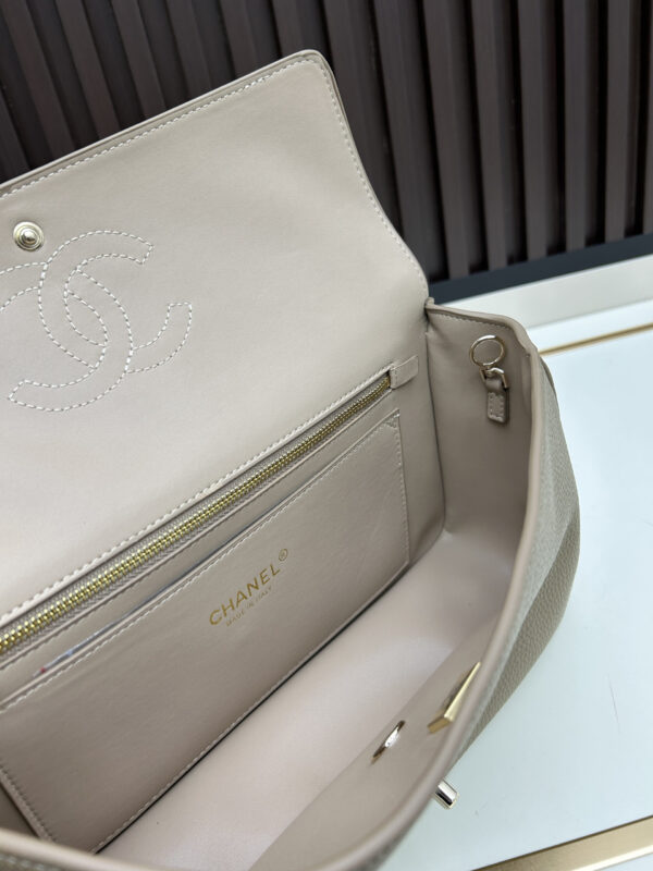 Iconic CN Handbag C013