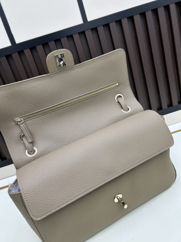 Iconic CN Handbag C013