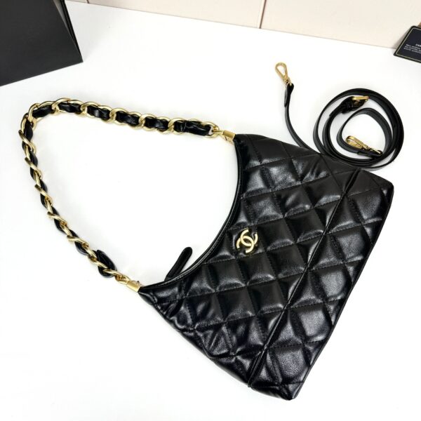 Iconic CN Handbag 19661