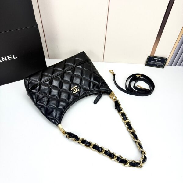 Iconic CN Handbag 19661