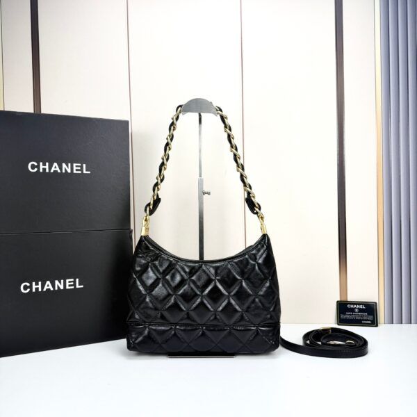 Iconic CN Handbag 19661