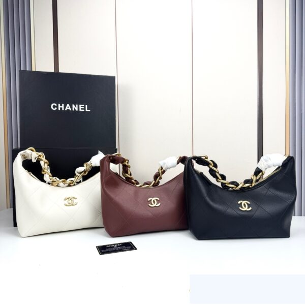 Iconic CN Handbag 5837