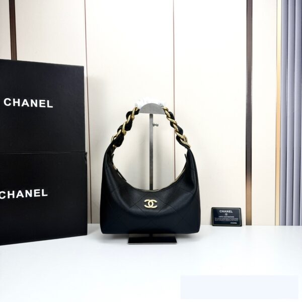 Iconic CN Handbag 5837