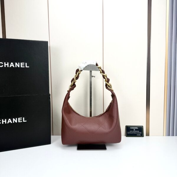 Iconic CN Handbag 5837