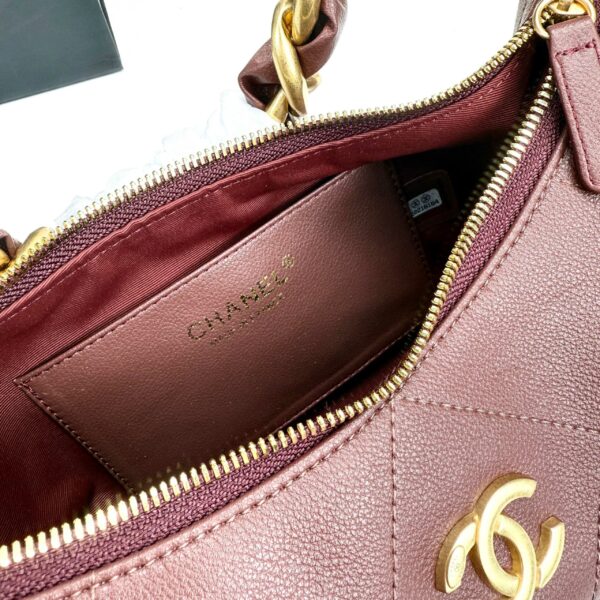 Iconic CN Handbag 5837