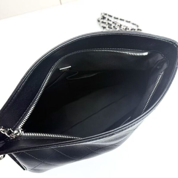 Iconic CN Handbag 5838