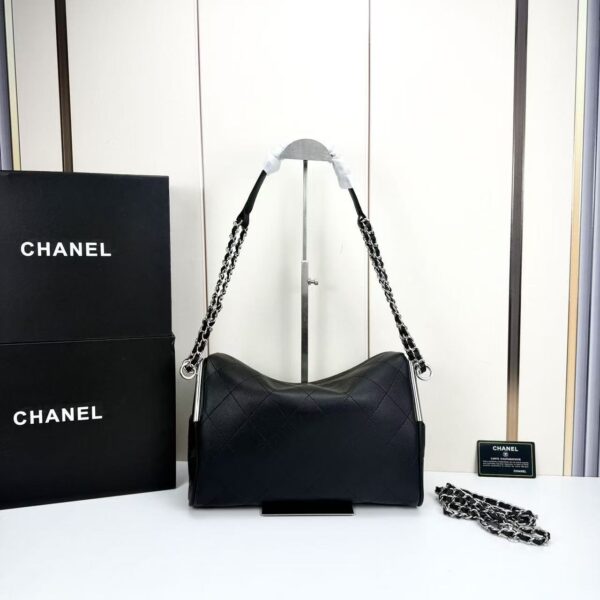 Iconic CN Handbag 5838