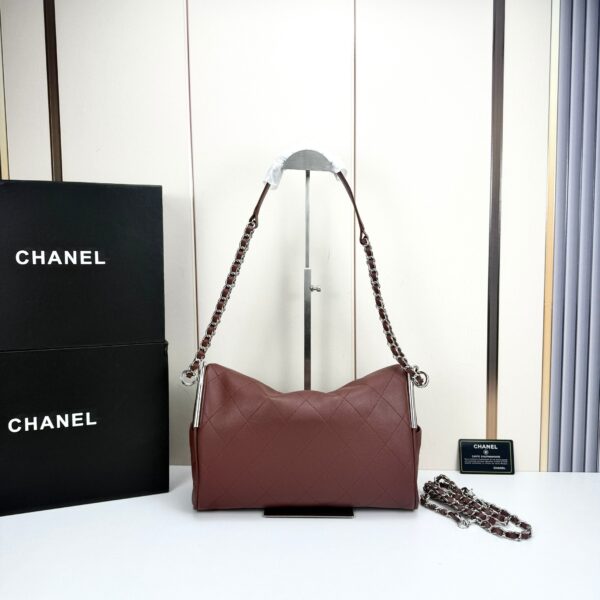 Iconic CN Handbag 5838