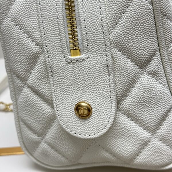 Iconic CN Handbag 6106