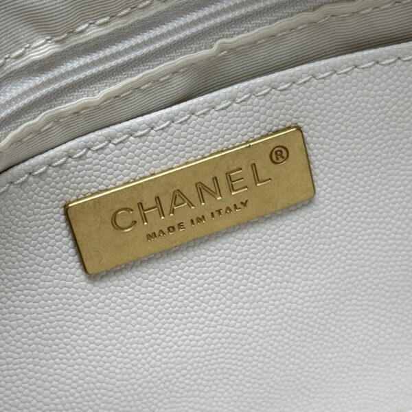 Iconic CN Handbag 6106