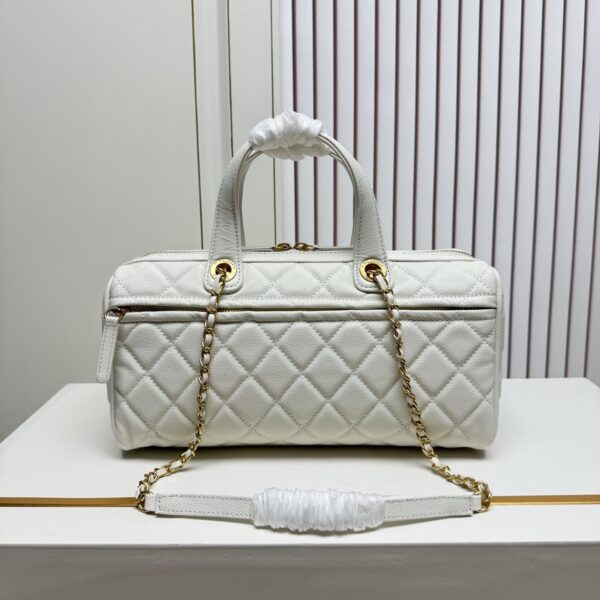 Iconic CN Handbag 6106