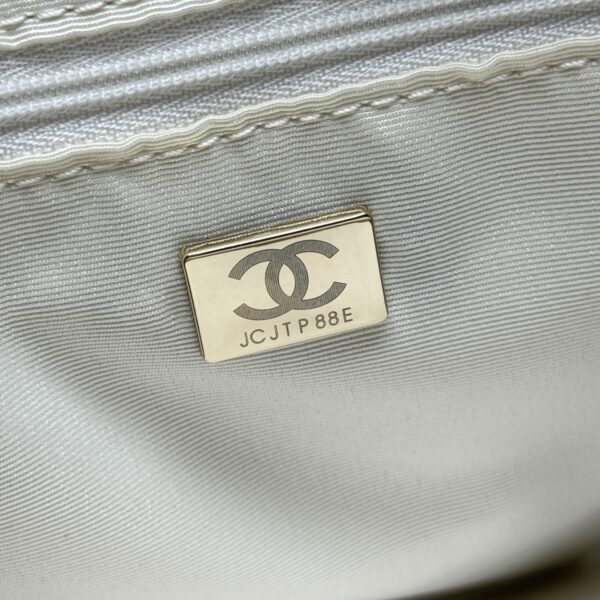 Iconic CN Handbag 6106