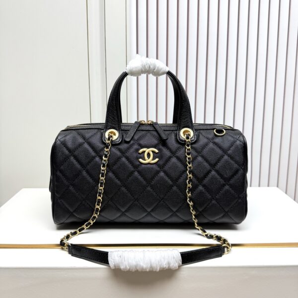 Iconic CN Handbag 6106