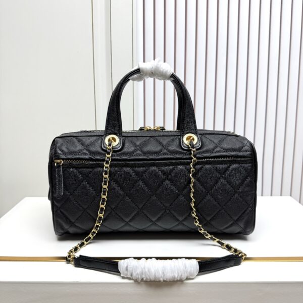 Iconic CN Handbag 6106