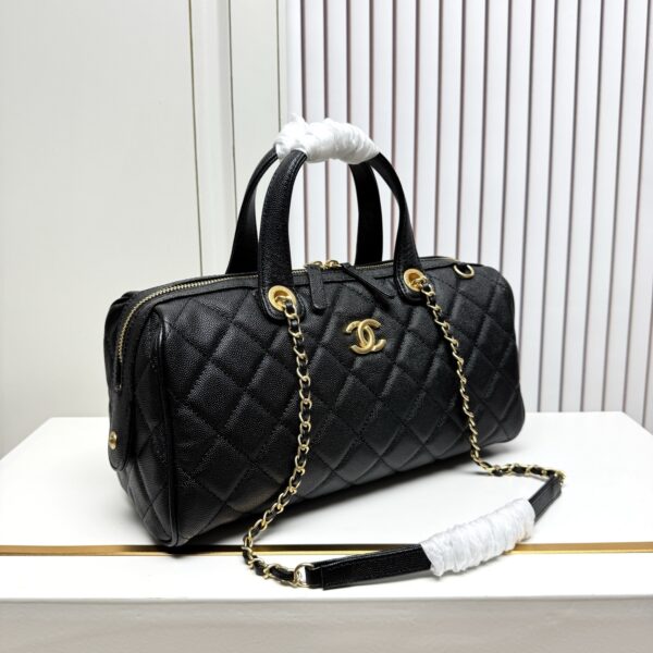 Iconic CN Handbag 6106