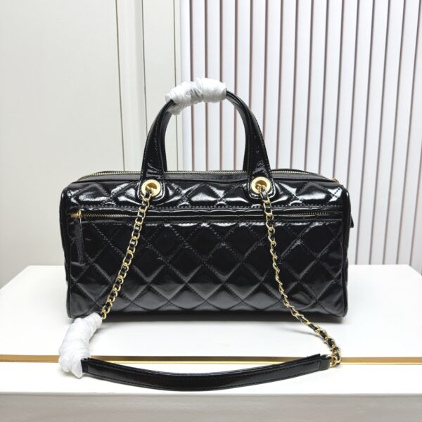 Iconic CN Handbag 6106