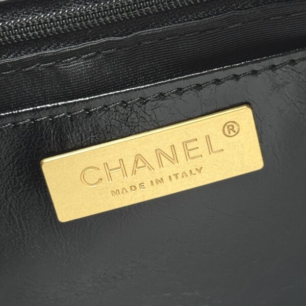 Iconic CN Handbag 6106