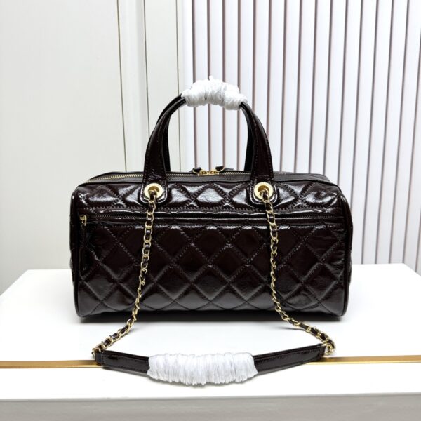 Iconic CN Handbag 6106