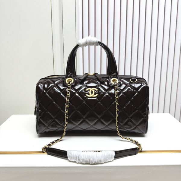 Iconic CN Handbag 6106